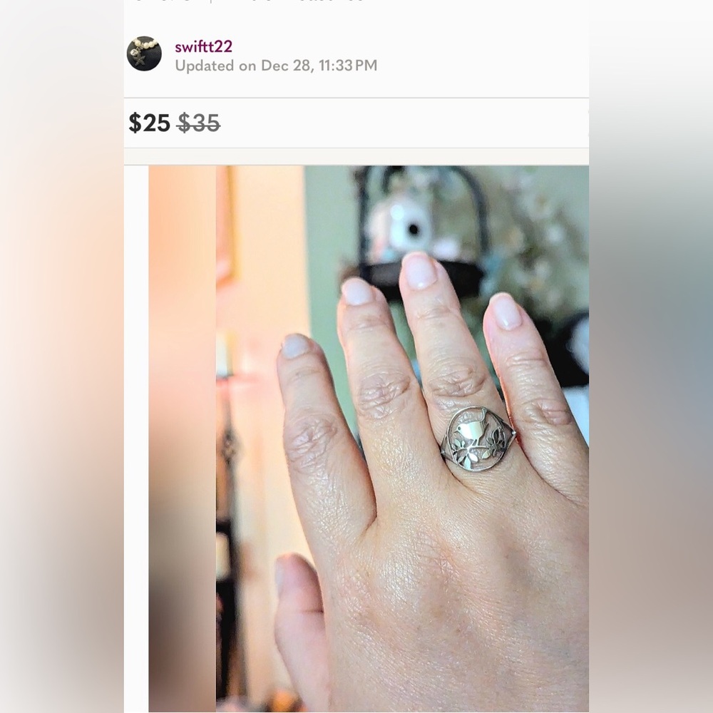 💛 Bird on a Branch Silver Oval Ring